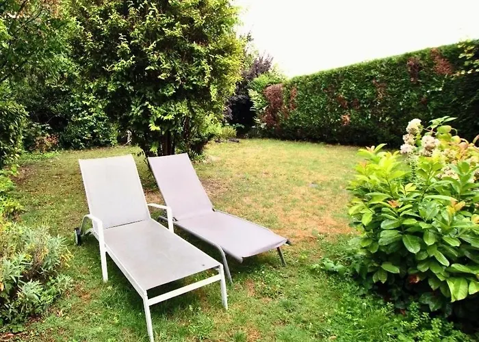 Comfortable And Quiet House